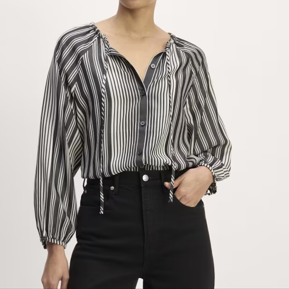 EVERLANE The Gathered Black White Striped Relax Fit Shirt in Butterlite
